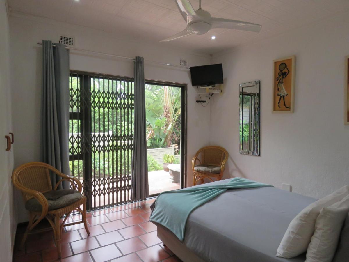 Beachcomber Bay Guest House In South Africa Margate Luaran gambar