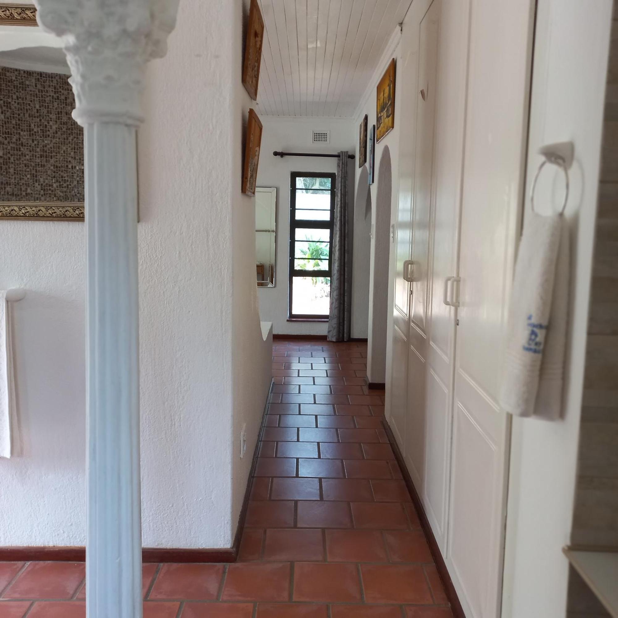 Beachcomber Bay Guest House In South Africa Margate Luaran gambar